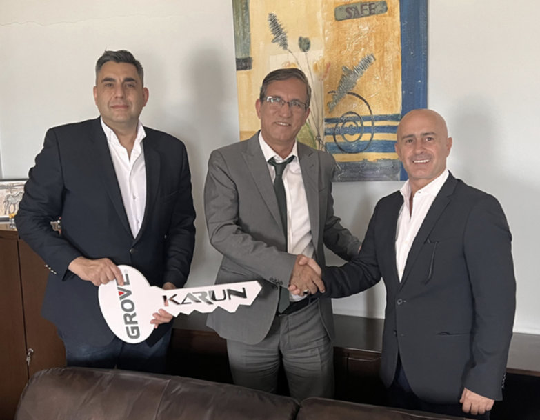 Turkish precast specialist selects versatile Grove GMK5120L